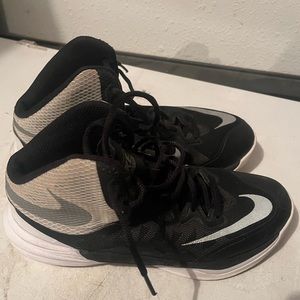 Nike court shoes. Very nice shape